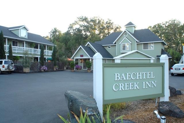 Baechtel Creek Inn, Ascend Hotel Collection Willits Esterno foto